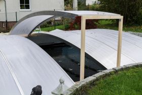 FlexiRoof-Koi-Teich-Sonderform-NRW-03.jpg